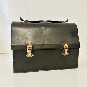 Vintage Industrial rusted lunch box, Miners Lunch Box, Industrial decor